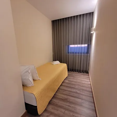 Apolinário Castro Vicente